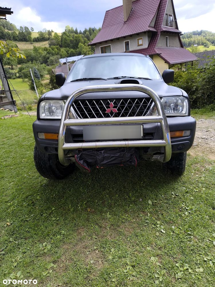 Mitsubishi L200 2.5 TD Intense - 3