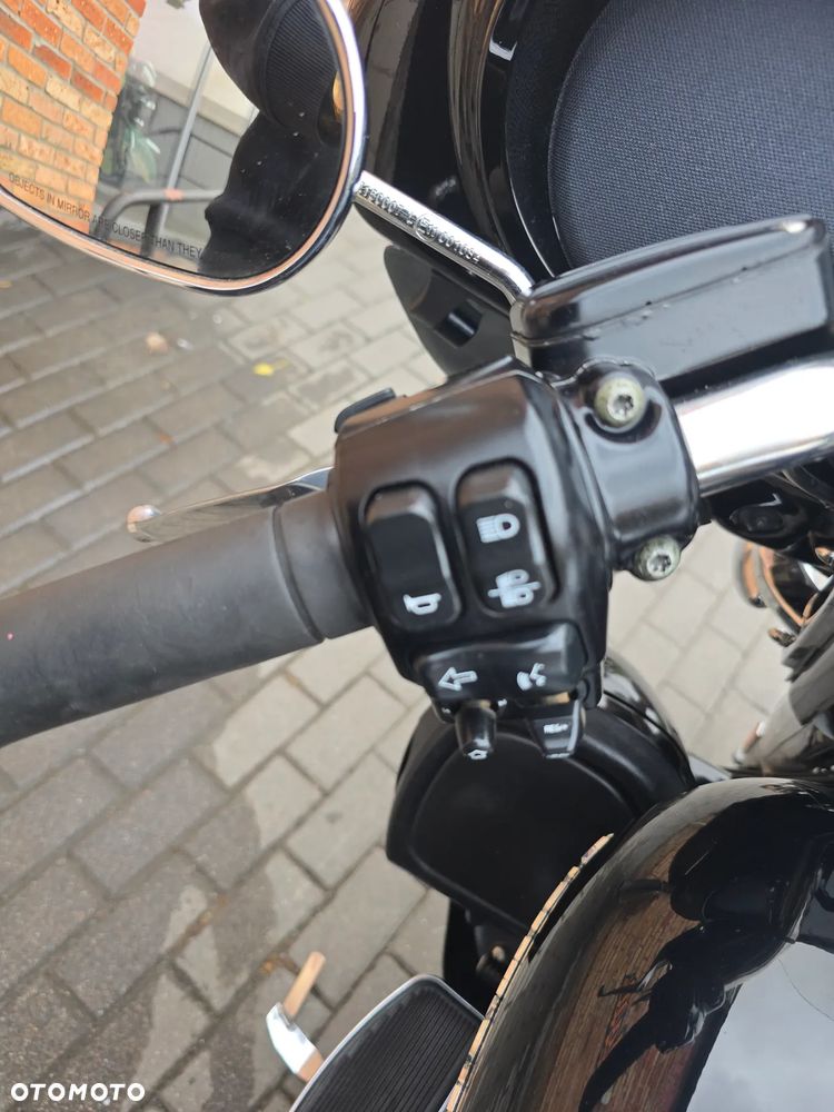 Harley-Davidson Touring Ultra Limited - 21