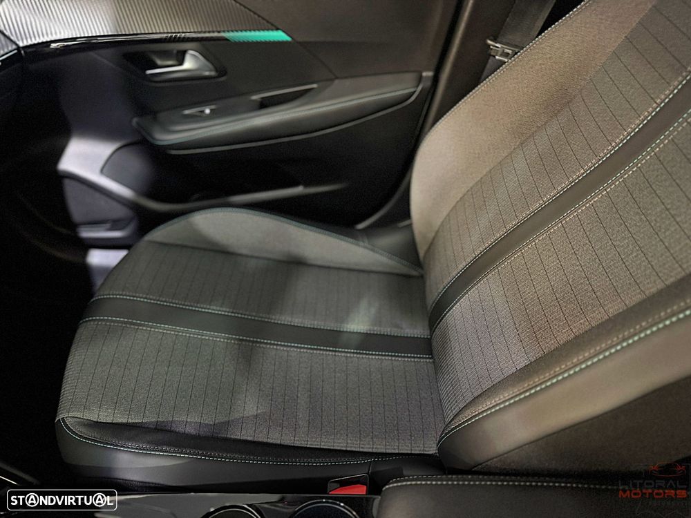Peugeot 208 1.2 PureTech Allure Pack EAT8 - 21