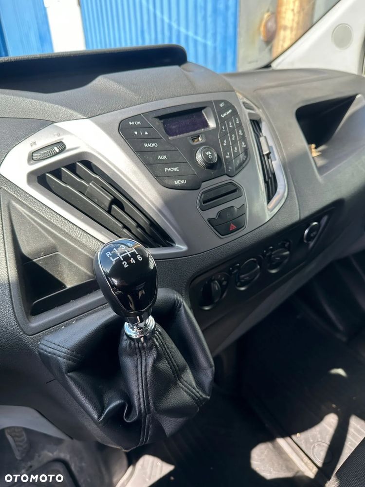 Ford TRANSIT CUSTOM - 5