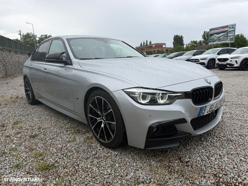 BMW 330 e iPerformance Pack M - 3