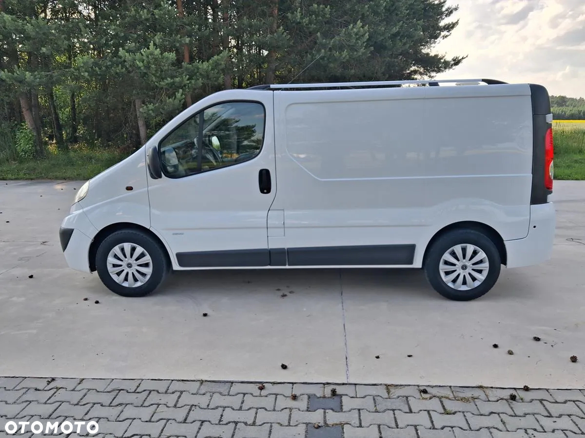 Opel Vivaro - 7