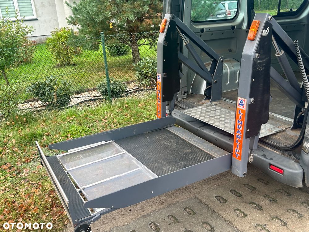 Renault Trafic 1.9 dCi Generation Expression - 24