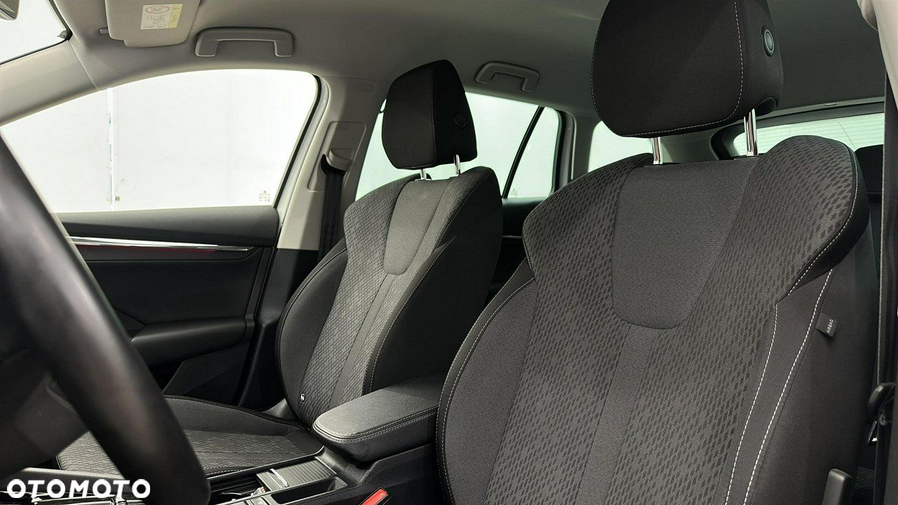Skoda Octavia - 16