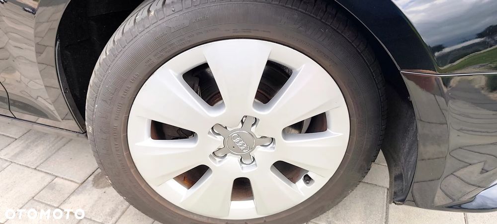 Audi A4 Avant 2.0 TDI - 23