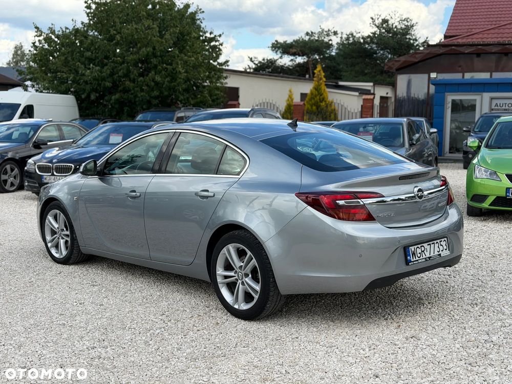 Opel Insignia 2.0 CDTI Cosmo ecoFLEX S&S - 12
