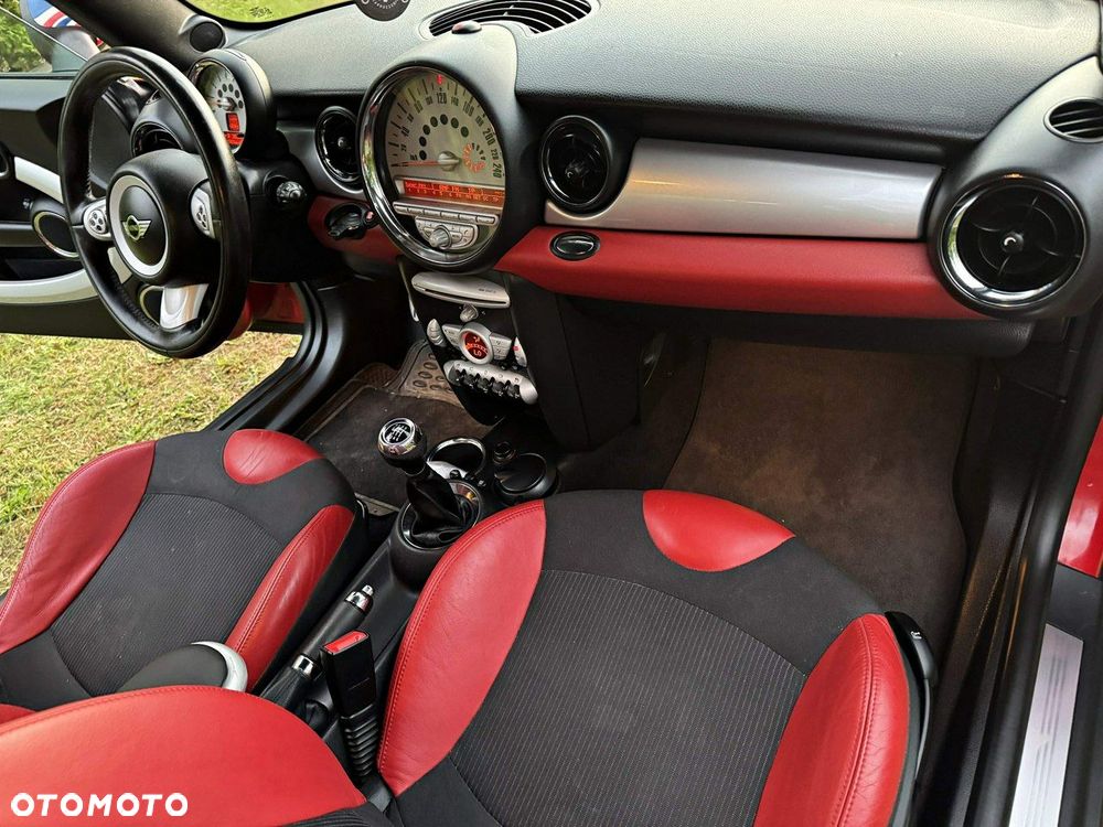 MINI Cooper S 50 Mayfair - 8