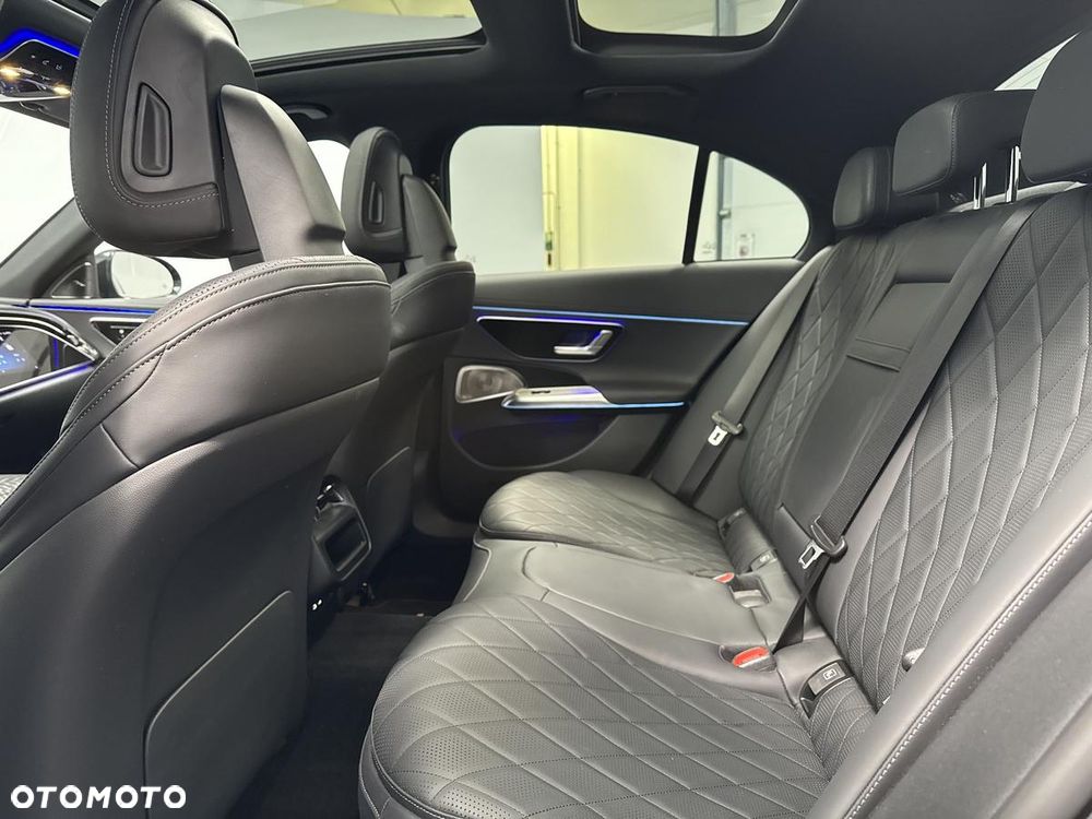 Mercedes-Benz Klasa E 450 d mHEV 4-Matic AMG 9G-Tronic - 21