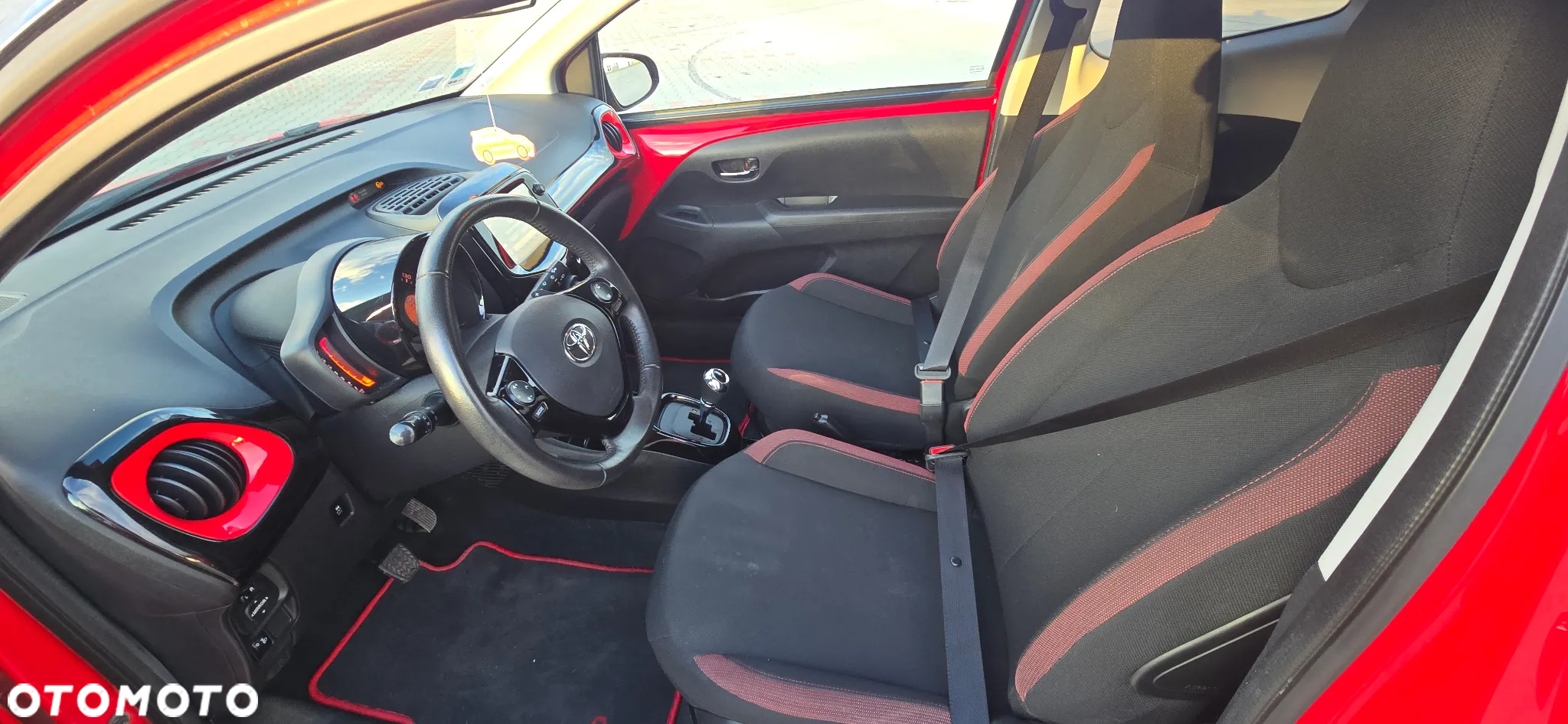Toyota Aygo - 13
