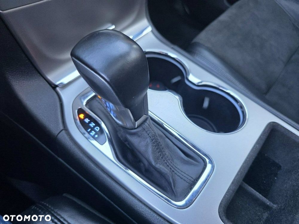 Jeep Grand Cherokee - 24