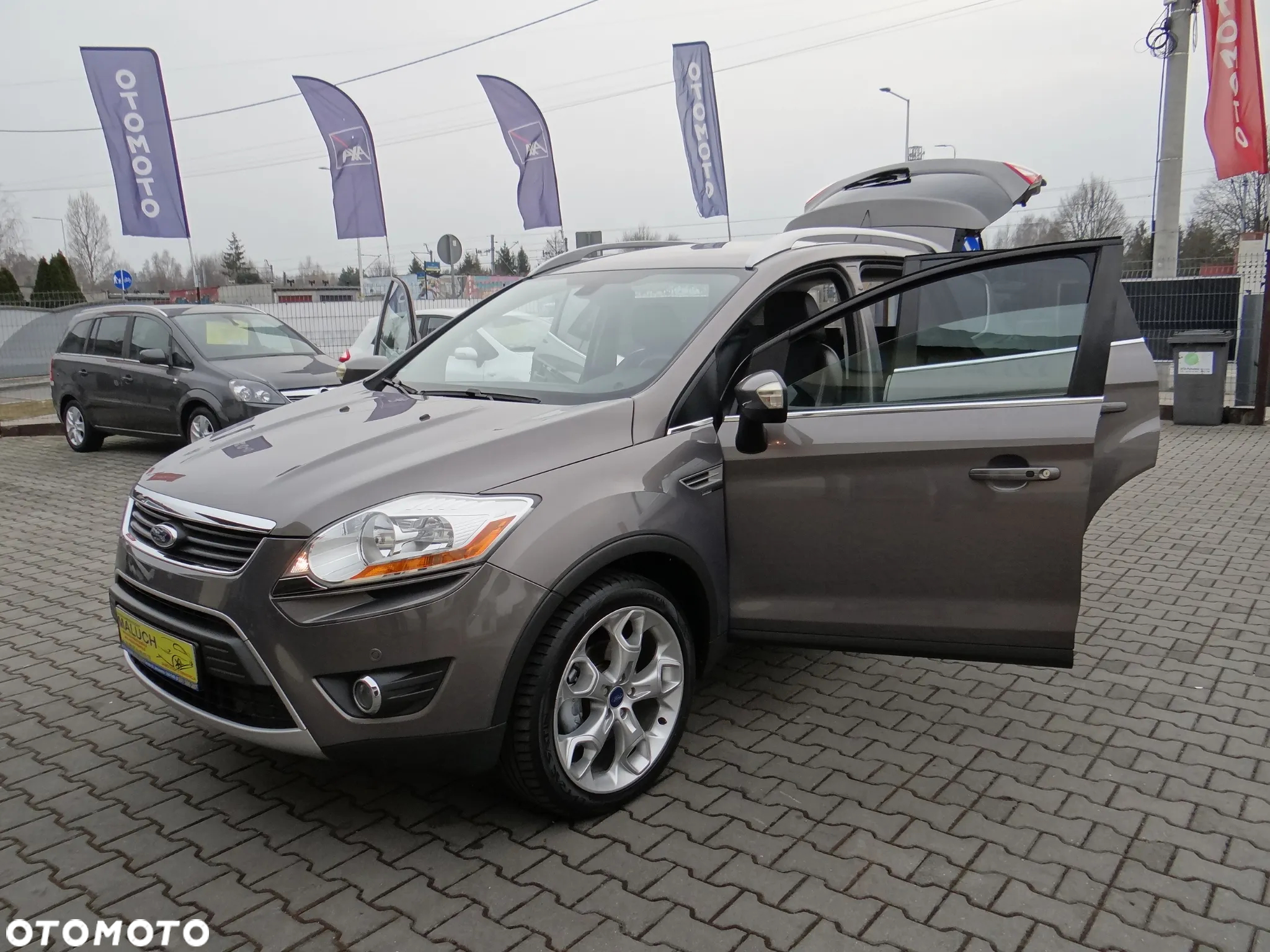 Ford Kuga 2.0 TDCi 4WD Titanium Plus - 12