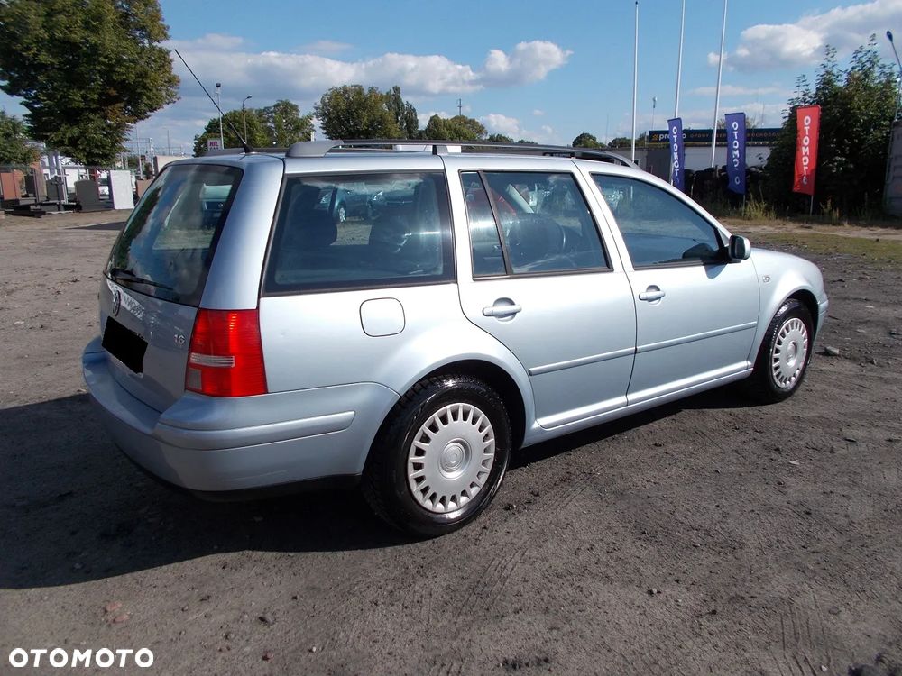 Volkswagen Golf Variant 1.6 Pacific - 3