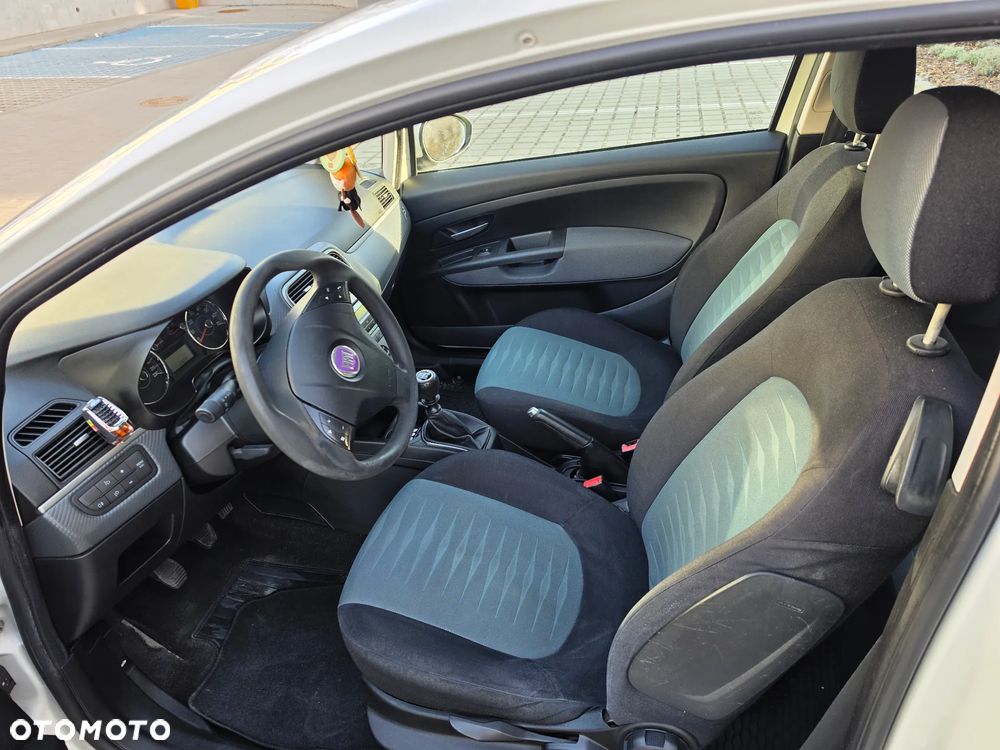 Fiat Grande Punto - 5