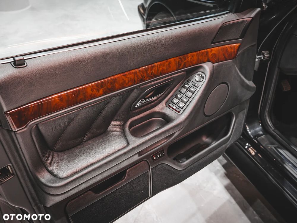 BMW Seria 7 - 5
