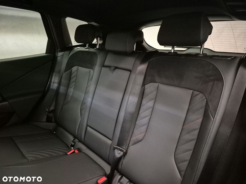 BMW X3 xDrive20 mHEV - 18