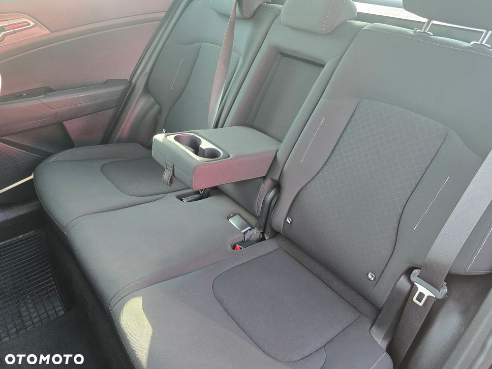Kia Sportage 1.6 T-GDI MHEV M 2WD DCT - 36