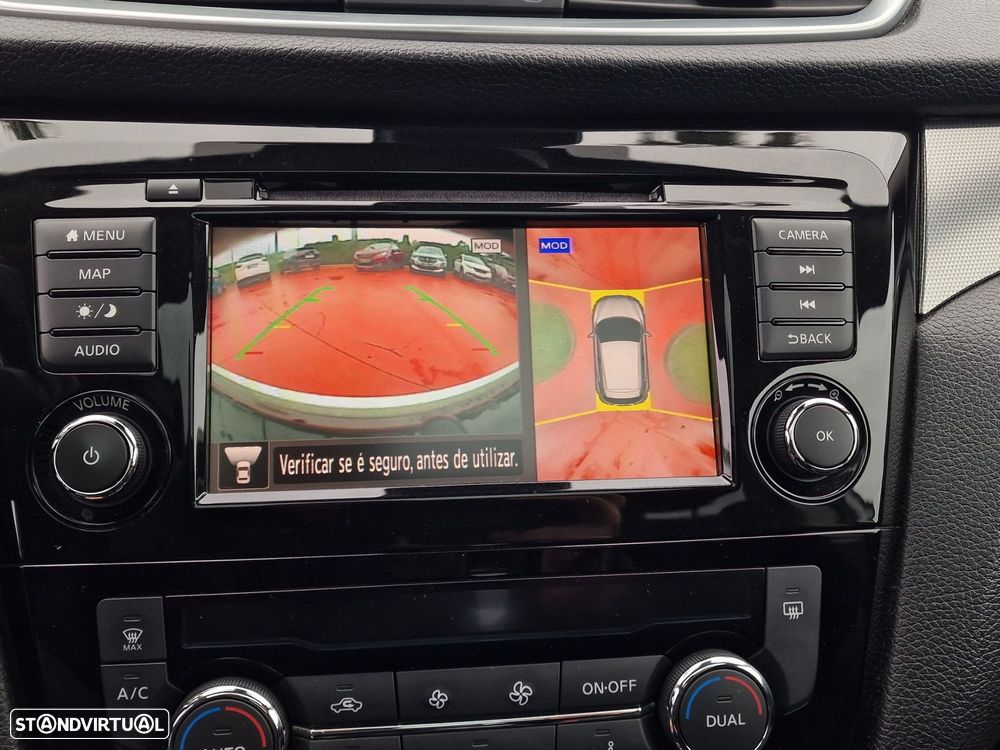 Nissan Qashqai 1.5 dCi N-Connecta DCT - 36