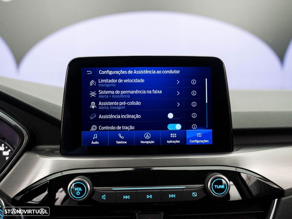 Ford Kuga 2.5 PHEV Titanium - 36