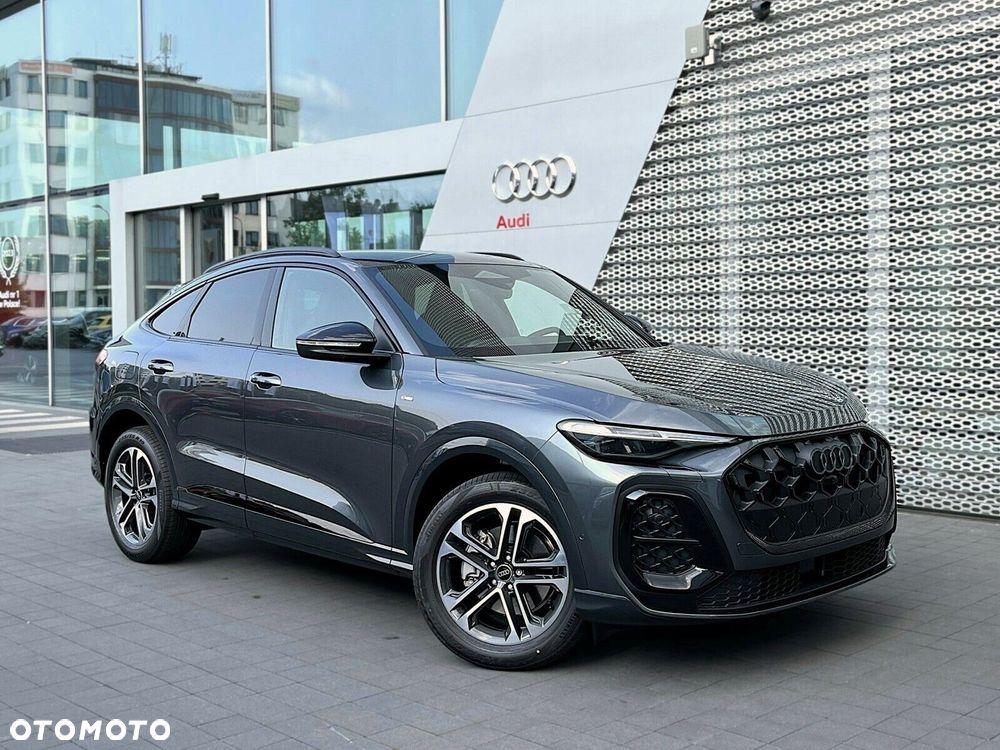 Audi Q5 Sportback - 9