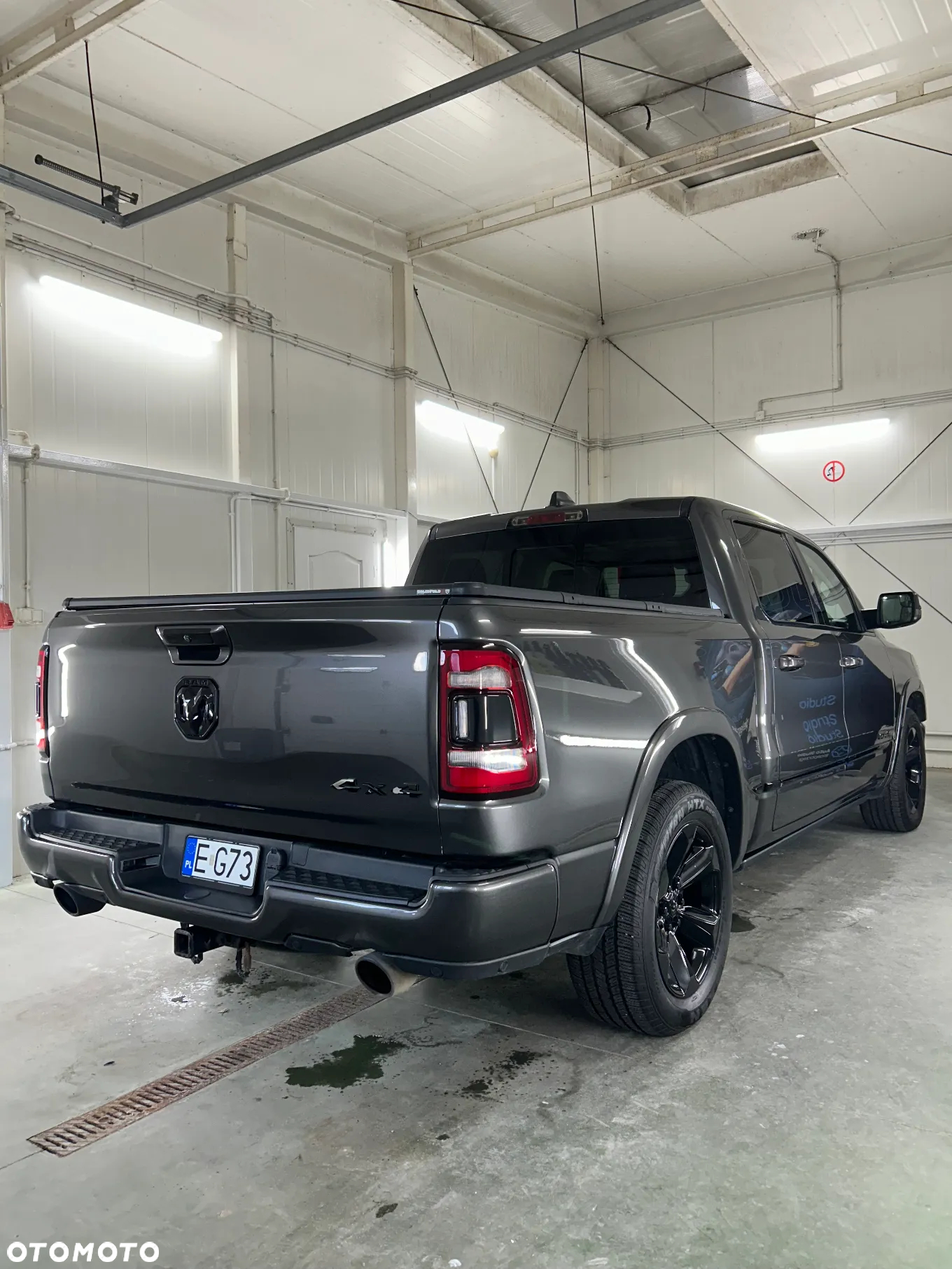 RAM 1500 Crew Cab Limited - 4