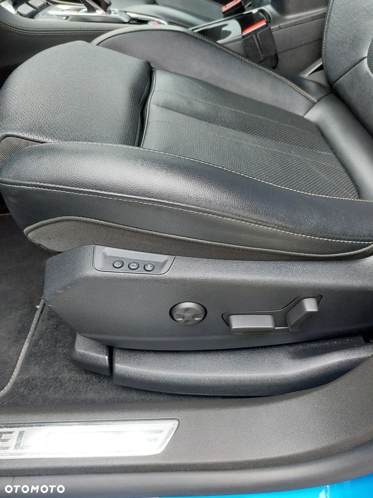 Opel Grandland 1.6 T PHEV Business Elegance - 27