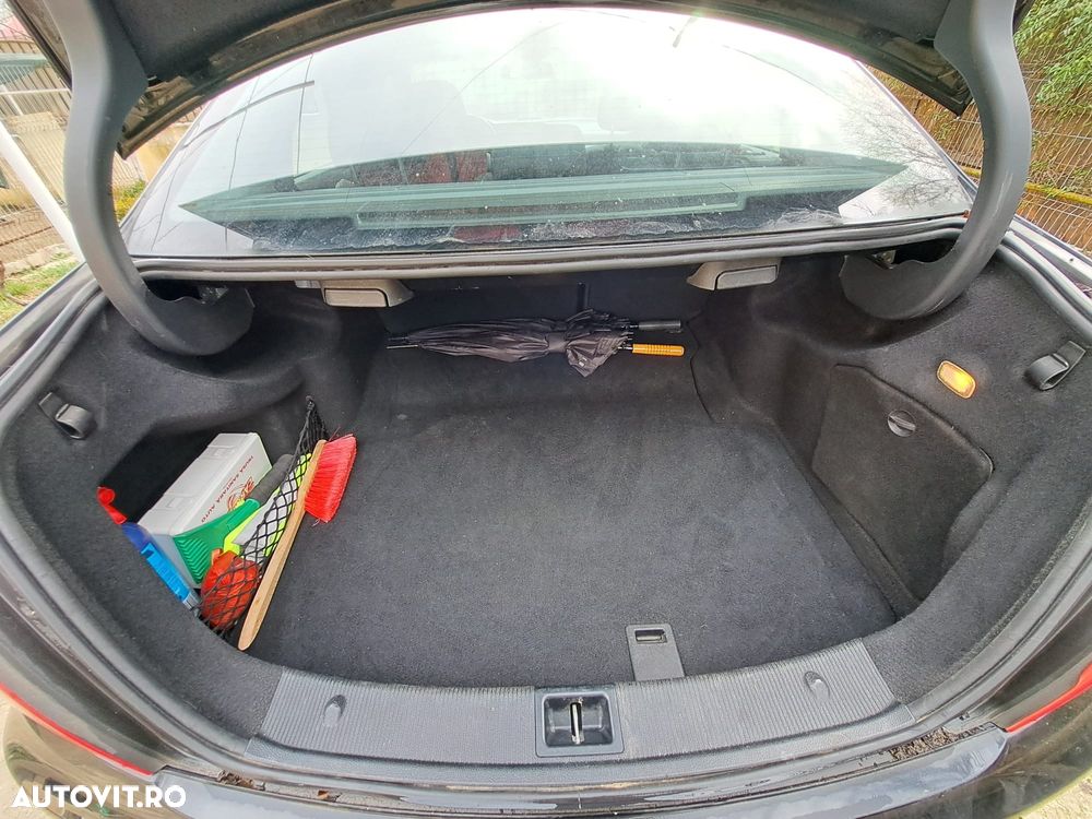 Mercedes-Benz C - 6