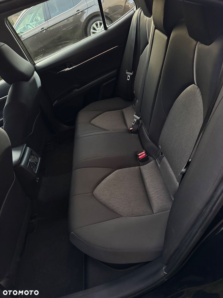 Toyota Camry 2.5 Hybrid Comfort CVT - 5