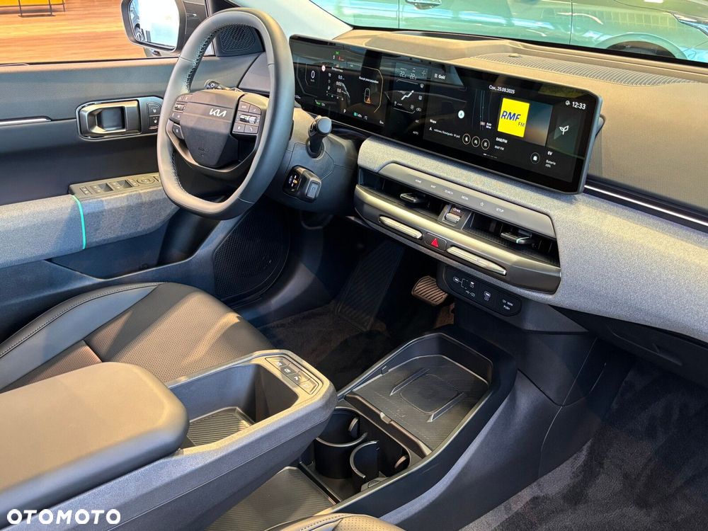 Kia EV4 81.4kWh Business Line - 26