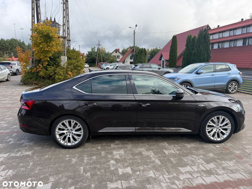 Skoda Superb 2020 photo 4