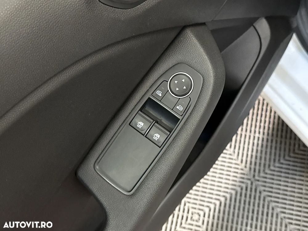 Renault Clio - 15