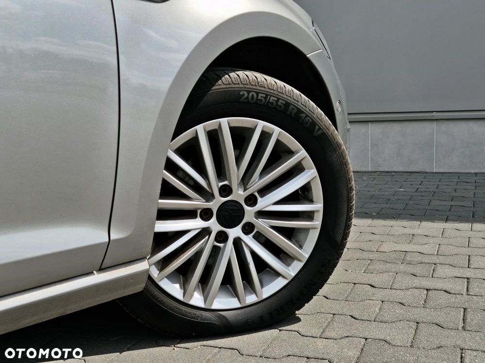 Volkswagen Golf 1.6 BlueTDI Cup - 11