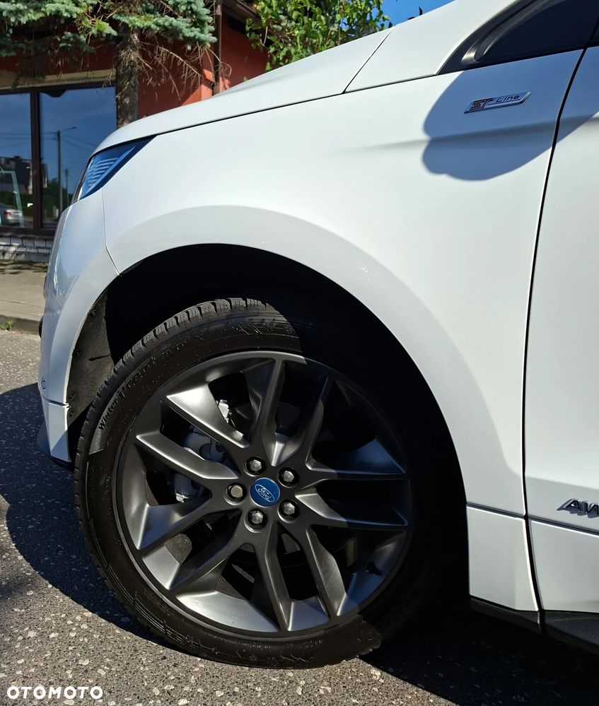 Ford Edge 2.0 TDCi Bi-Turbo 4x4 ST-LINE - 33