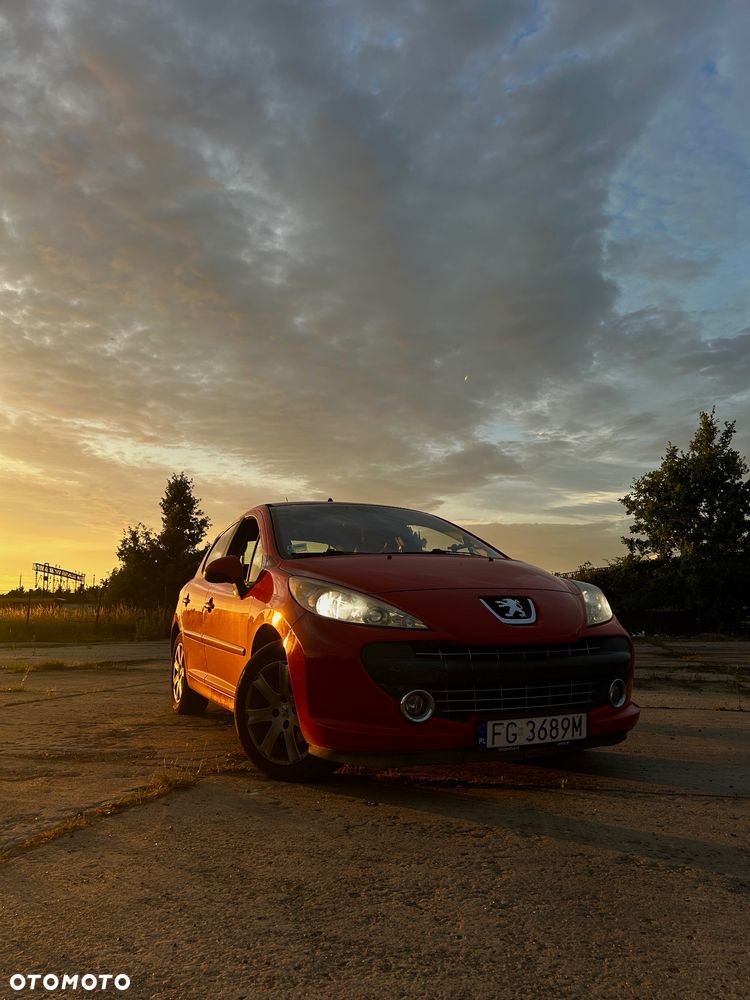 Peugeot 207 1.6 HDi Sporty - 16