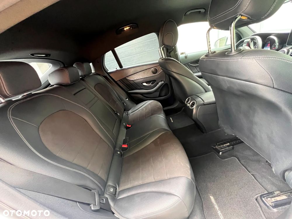 Mercedes-Benz GLC 350 e 4Matic 7G-TRONIC - 25