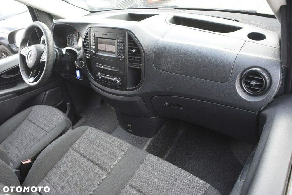 Mercedes-Benz Vito - 13