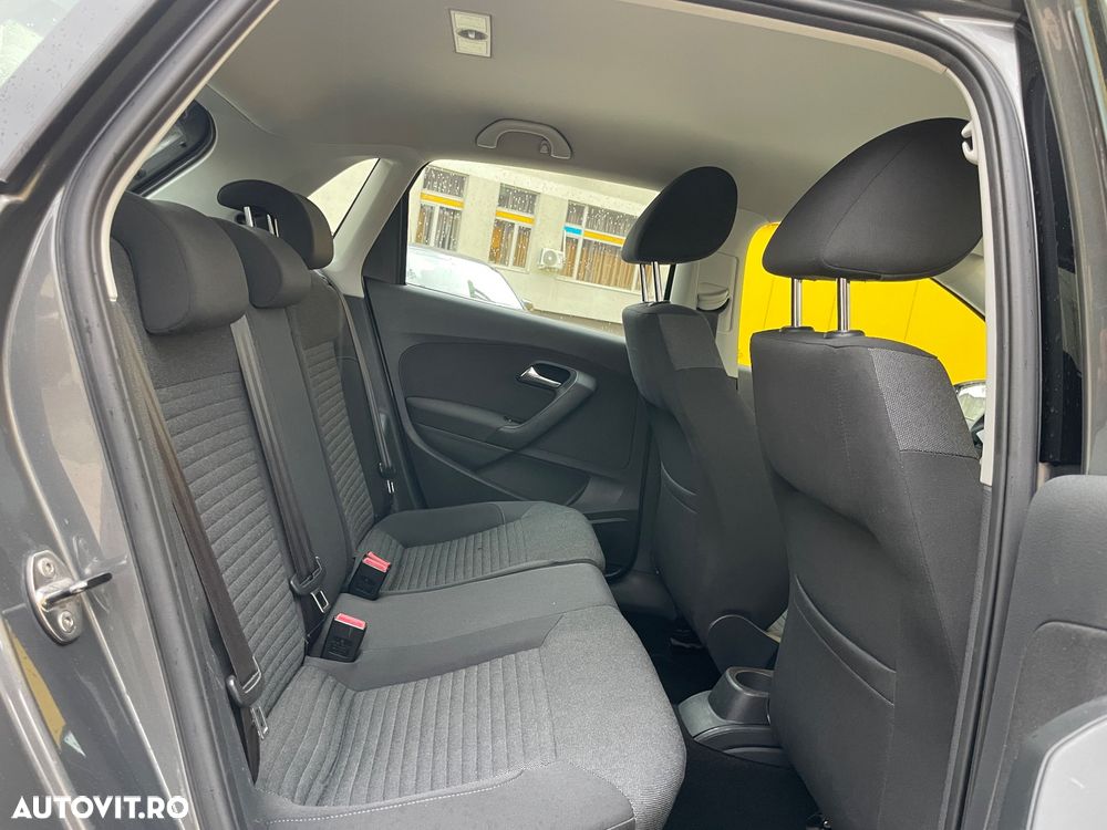 Volkswagen Polo 1.2 Blue Motion Technology Comfortline - 10