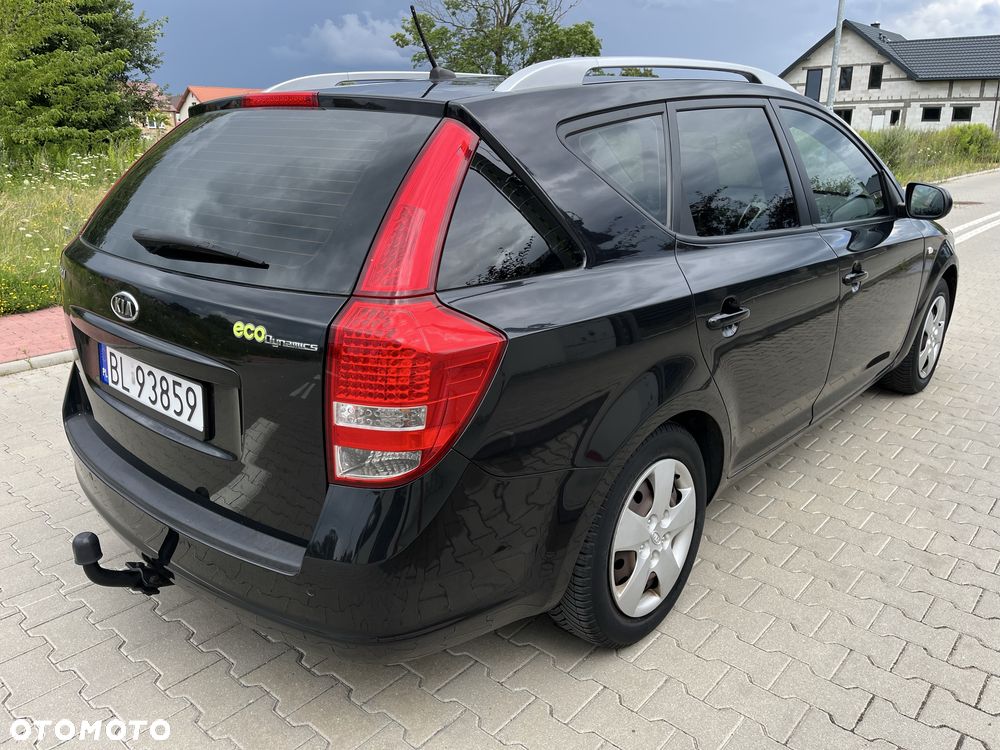 Kia Ceed - 5