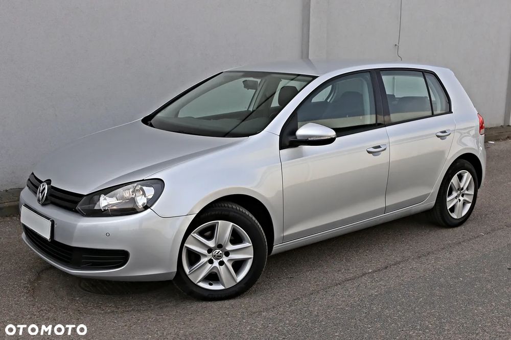 Volkswagen Golf 1.6 TDI DPF BlueMotion Technology Team - 11