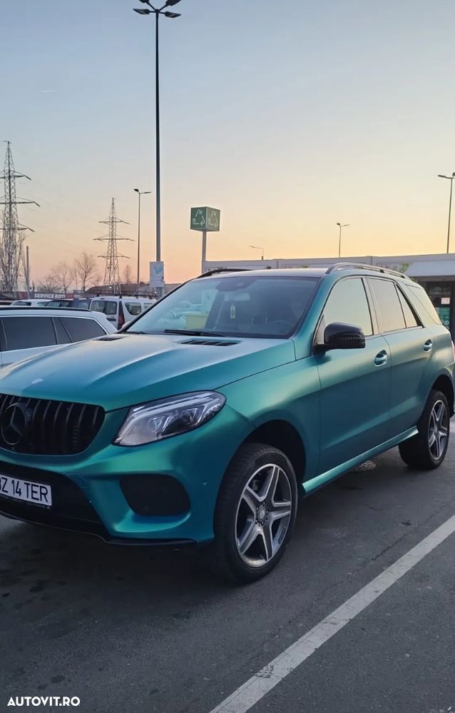 Mercedes-Benz GLE 250 d - 12