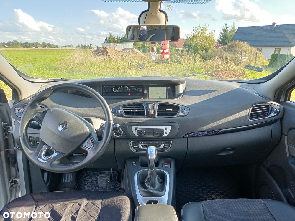 Renault Scenic - 7
