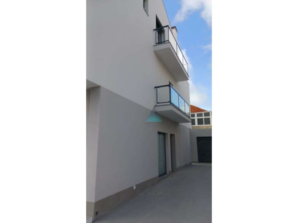 Moradia Geminada Quinta do Conde - Grande imagem: 3/21