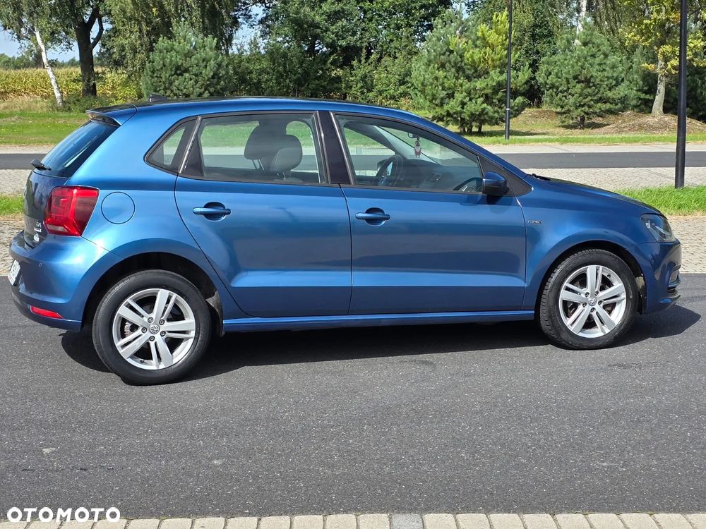 Volkswagen Polo 1.4 TDI Blue Motion Technology Lounge - 8