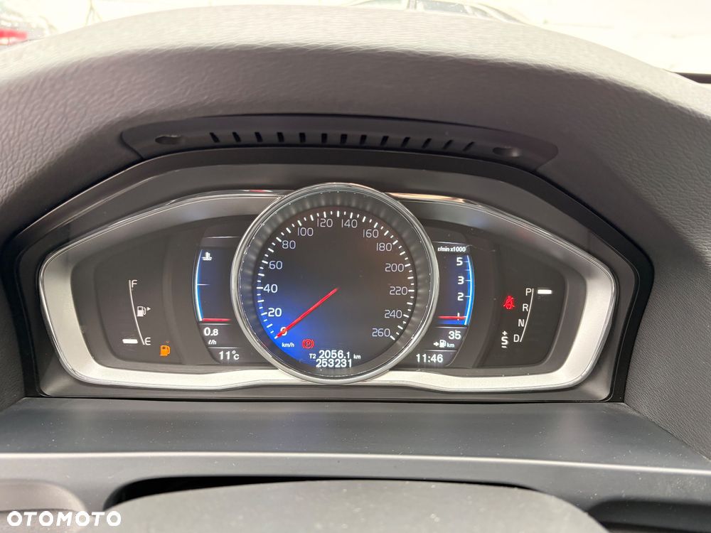 Volvo V60 D4 Geartronic RDesign - 20