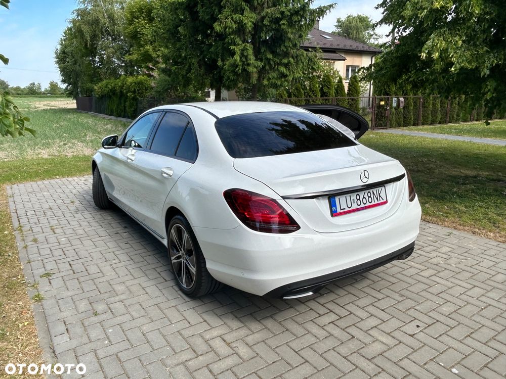 Mercedes-Benz Klasa C 220 d 9G-TRONIC - 10