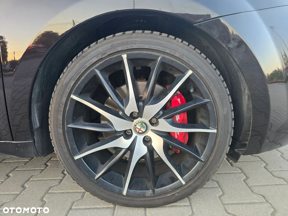 Alfa Romeo Mito TB 1.4 16V MultiAir TCT Quadrifoglio Verde - 24