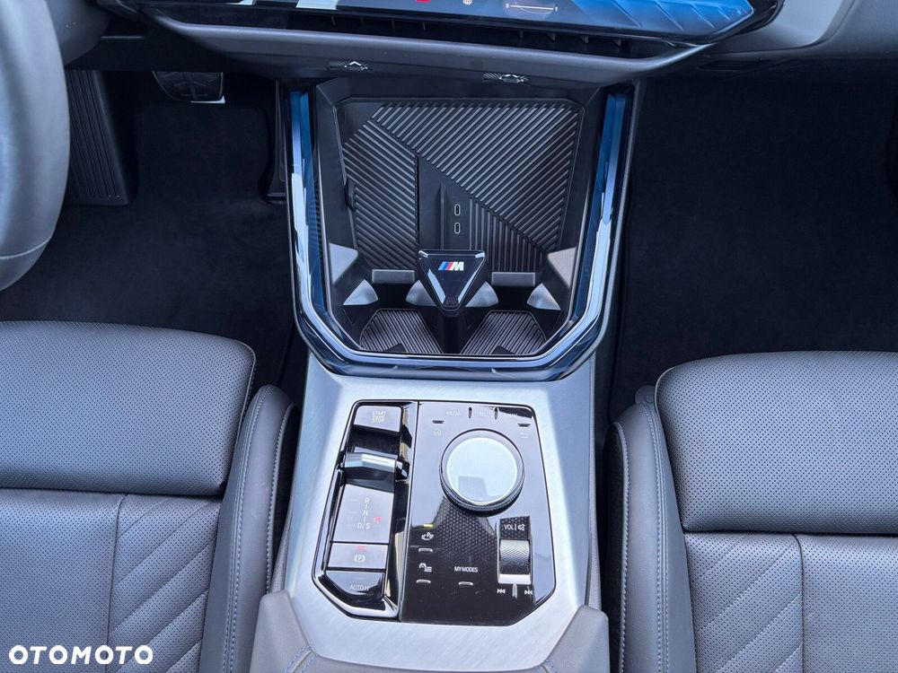 BMW X3 xDrive20 mHEV - 35