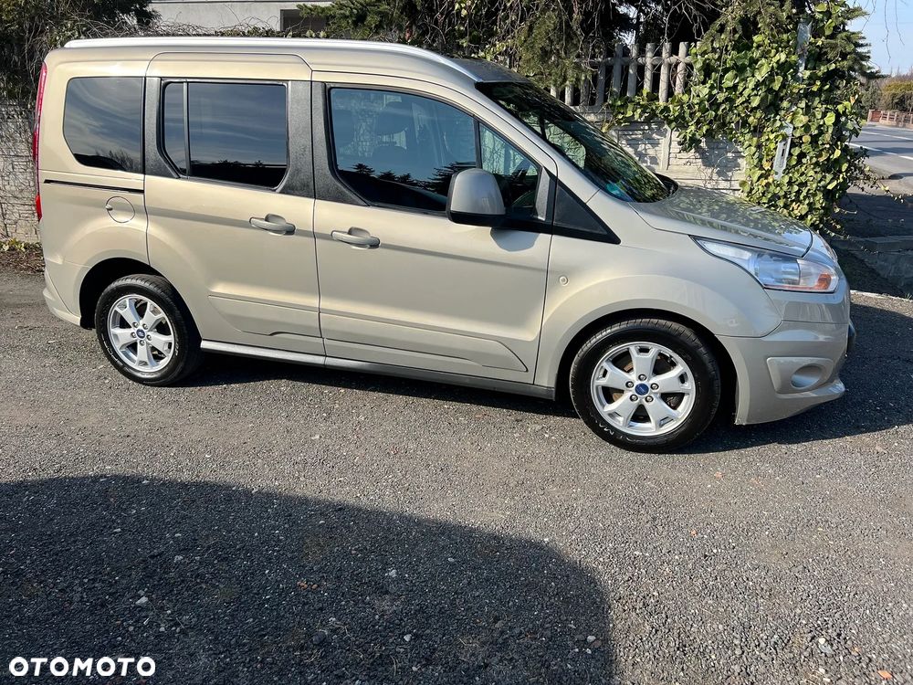 Ford Tourneo Connect - 5