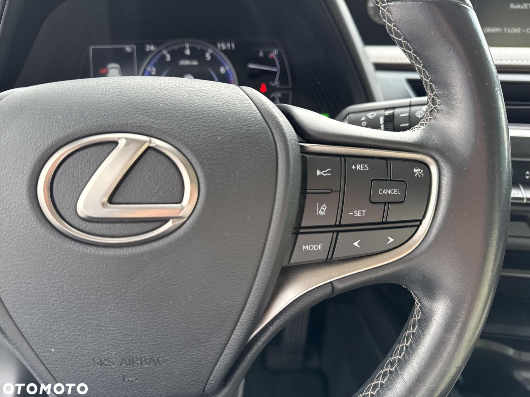 Lexus UX 200 Prestige 2WD - 22