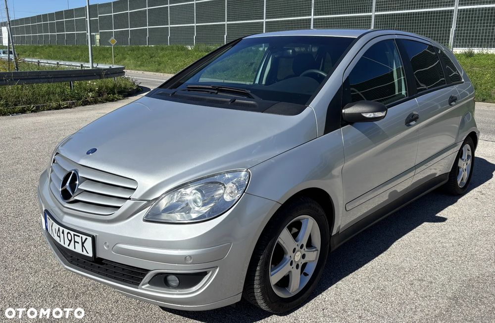 Mercedes-Benz Klasa B 150 Special Edition - 2