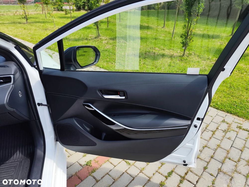 Toyota Corolla 1.8 Hybrid GPF Comfort - 12